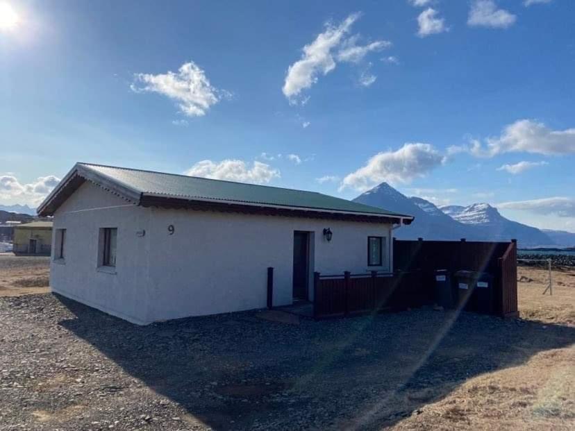 Amazing View Over The Ocean And Mountains Djúpivogur Exterior foto